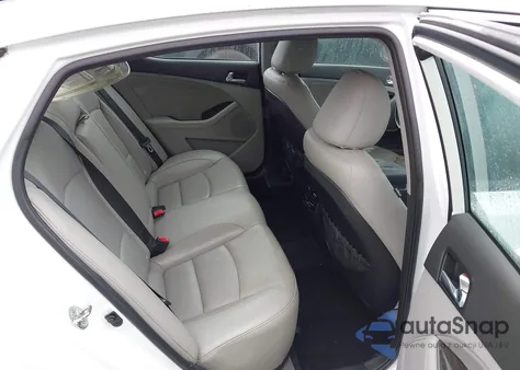 2015 Kia Optima Ex z USA, uszkodzony, nr VIN 5XXGN4A73FG352838